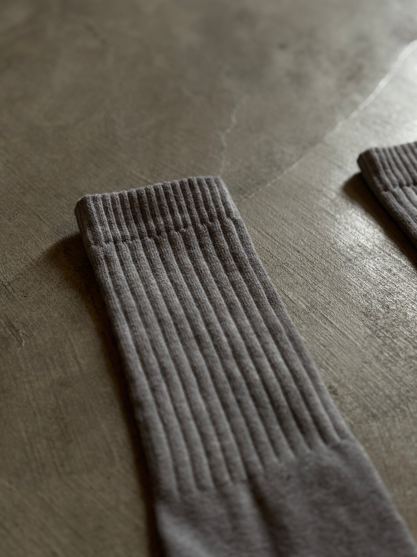SOCKS / GRAY