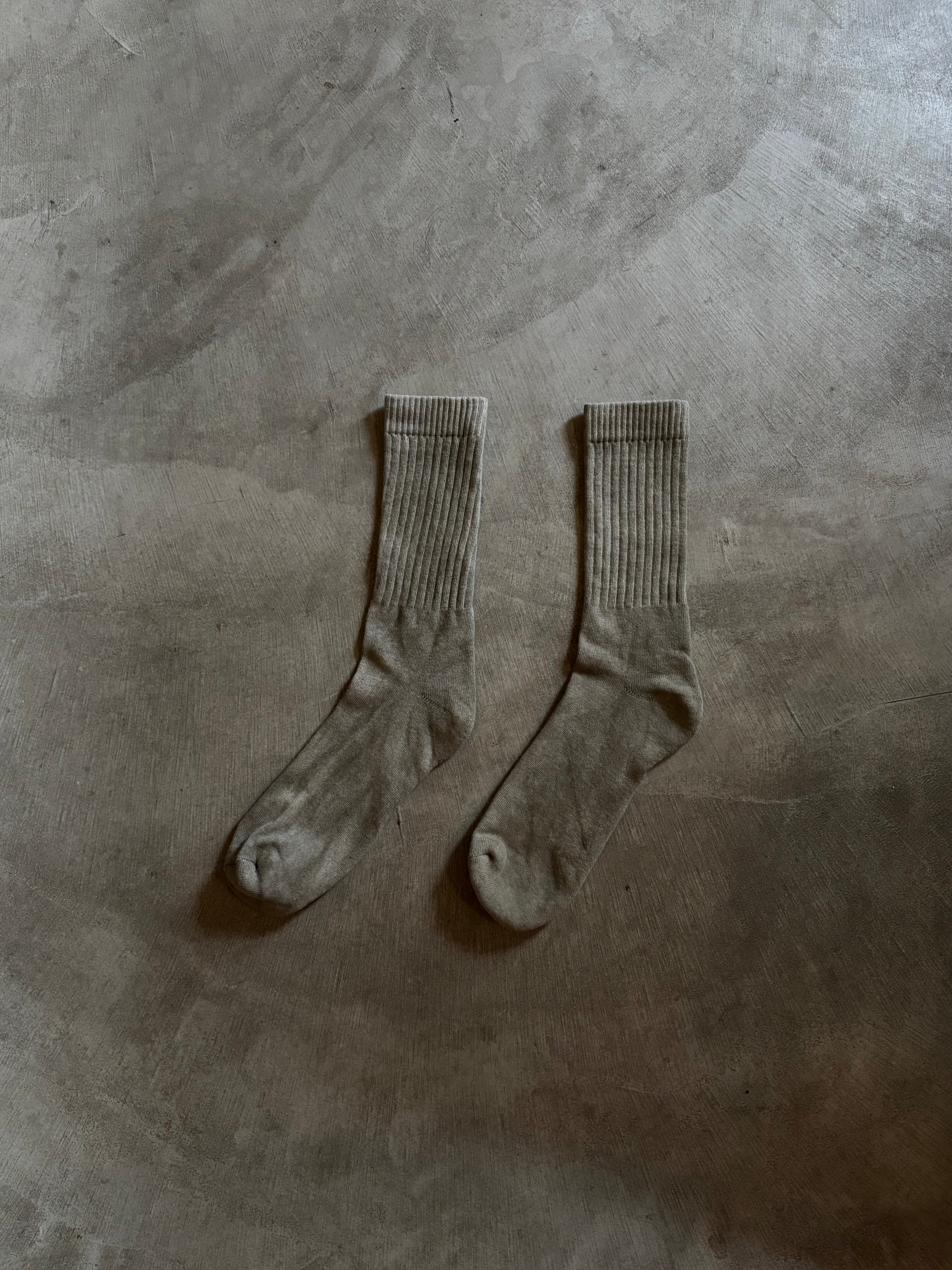 SOCKS / OLIVE